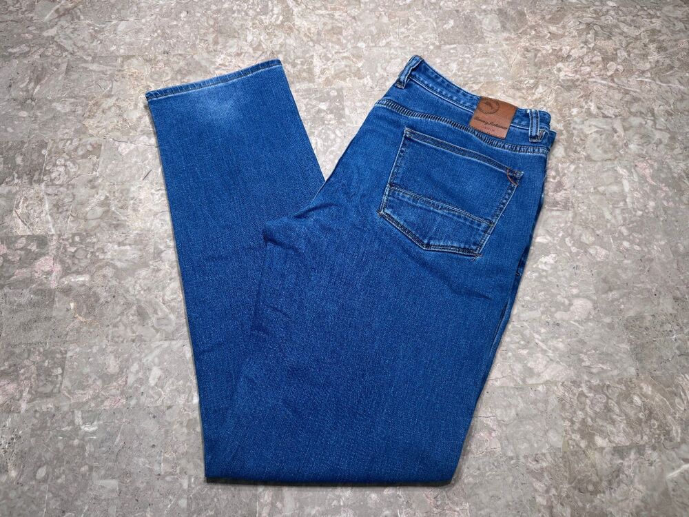 Tommy Bahama Denim Men's Relaxed Fit Stretch Denim Jeans , Actual Size 36x33